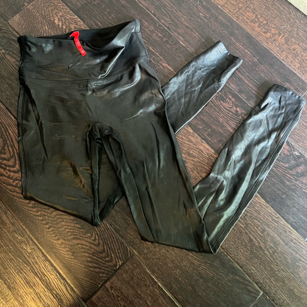 Spanx Faux Leather leggings